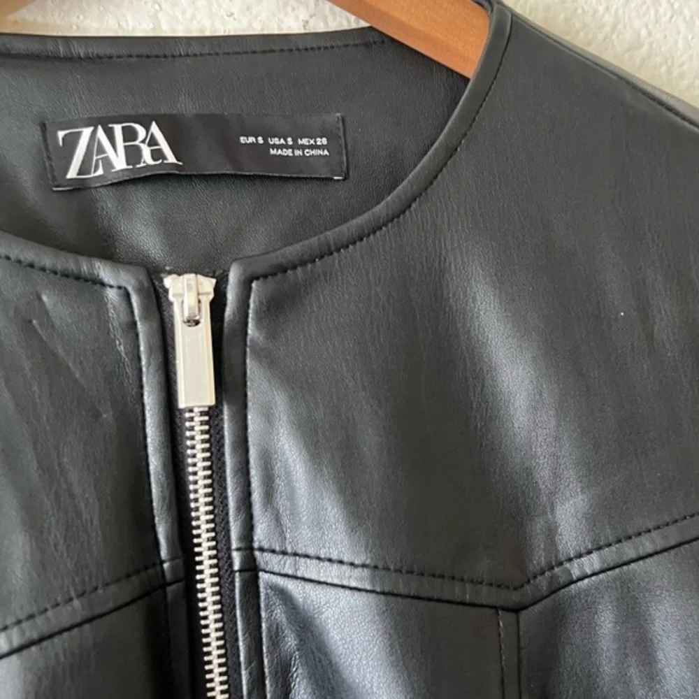 ZARA Black Vegan Faux Leather Peplum Zip Up Moto Jacket